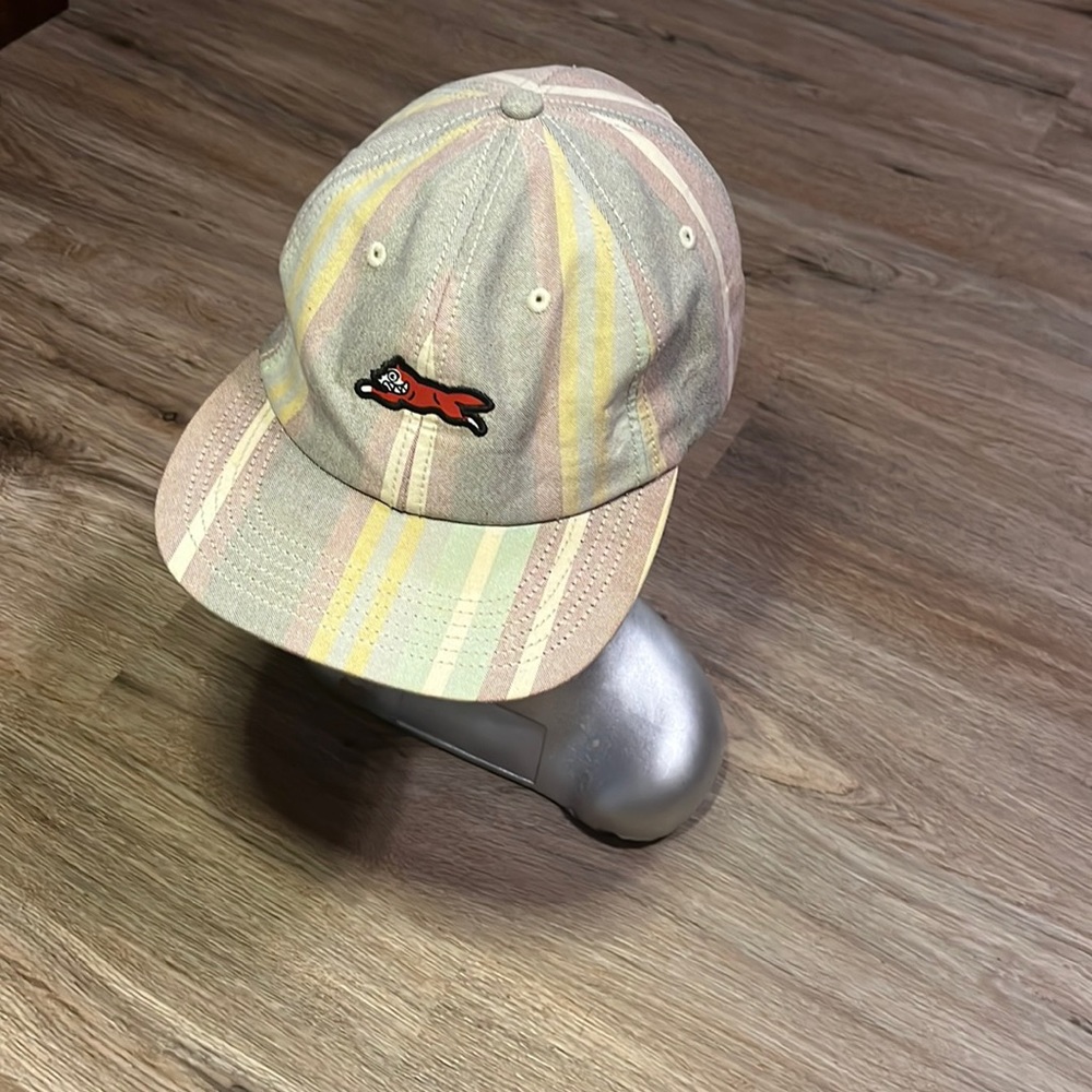 Men’s Icecream Trucker Hat with Fox with Velcro Closure / Striped Pattern / O/S